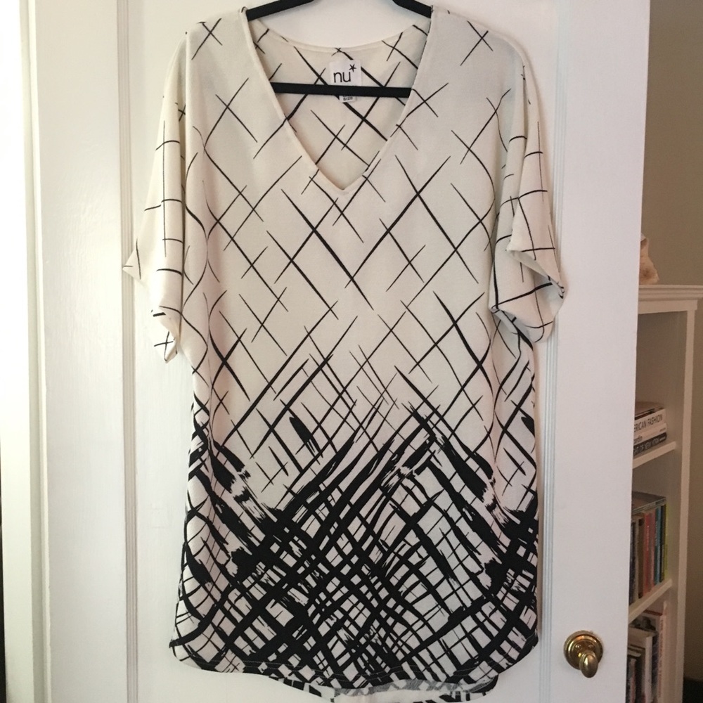 NU New York v-neck dress